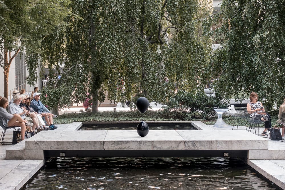 Bb Floating Black Balloons Installations By Tadao Cern 8