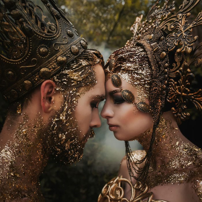 Gorgeous Wearable Artworks By Self Taught Artist Rachel Sigmon 2