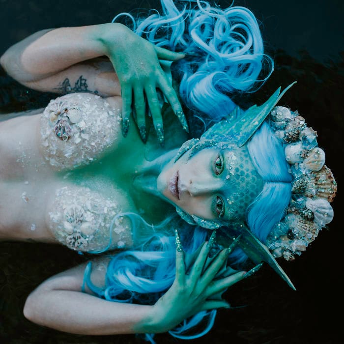 Gorgeous Wearable Artworks By Self Taught Artist Rachel Sigmon 43