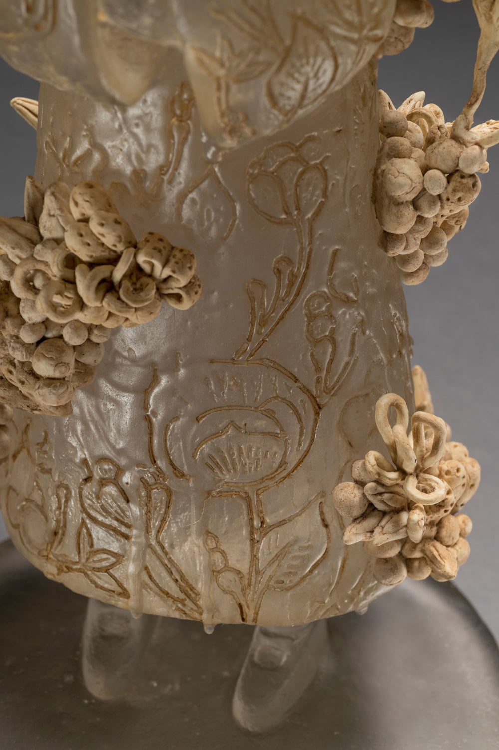 One Day Fascinating Figurative Glass Sculpture Series By Meng Du 4