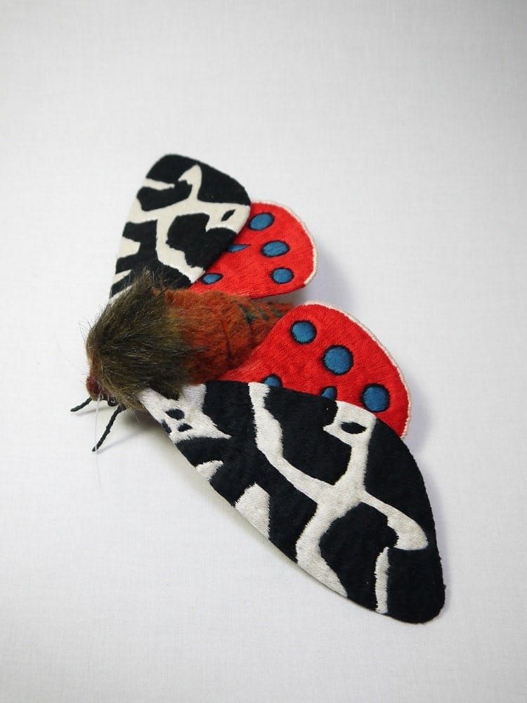 Textile Sculptures Of Moths Butterflies And Other Insects Made With Fabric And Embroidery By Yumi Okita 39