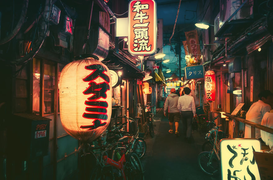 Fascinating Night Photographs Of Tokyos Streets By Masashi Wakui 7