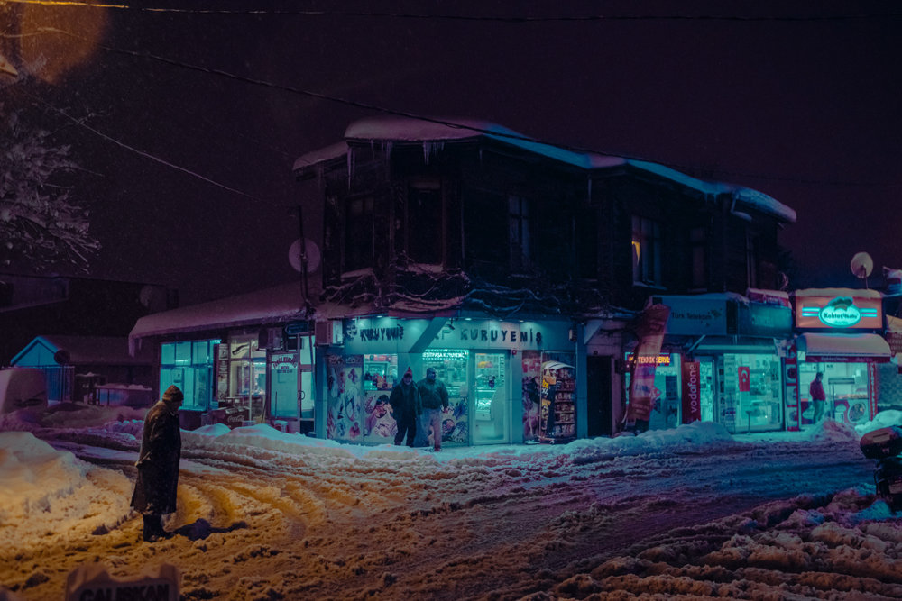 Mirror World Istanbul A Nocturnal Street Photography Series By Elsa Bleda 10
