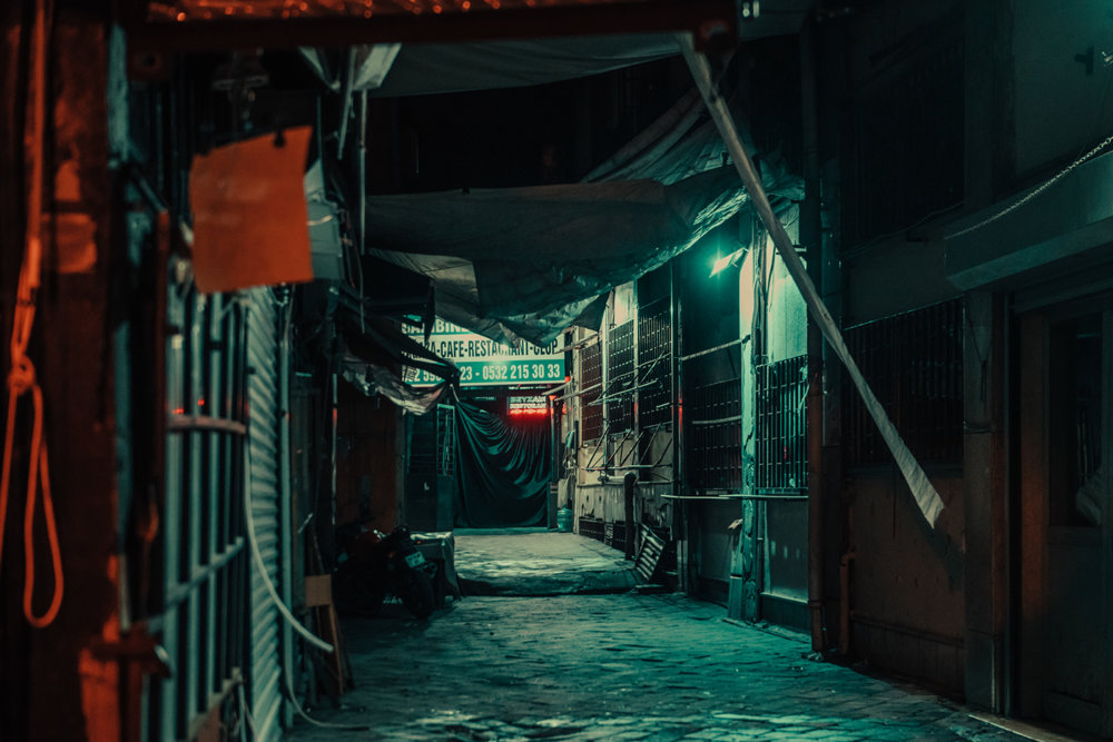 Mirror World Istanbul A Nocturnal Street Photography Series By Elsa Bleda 3