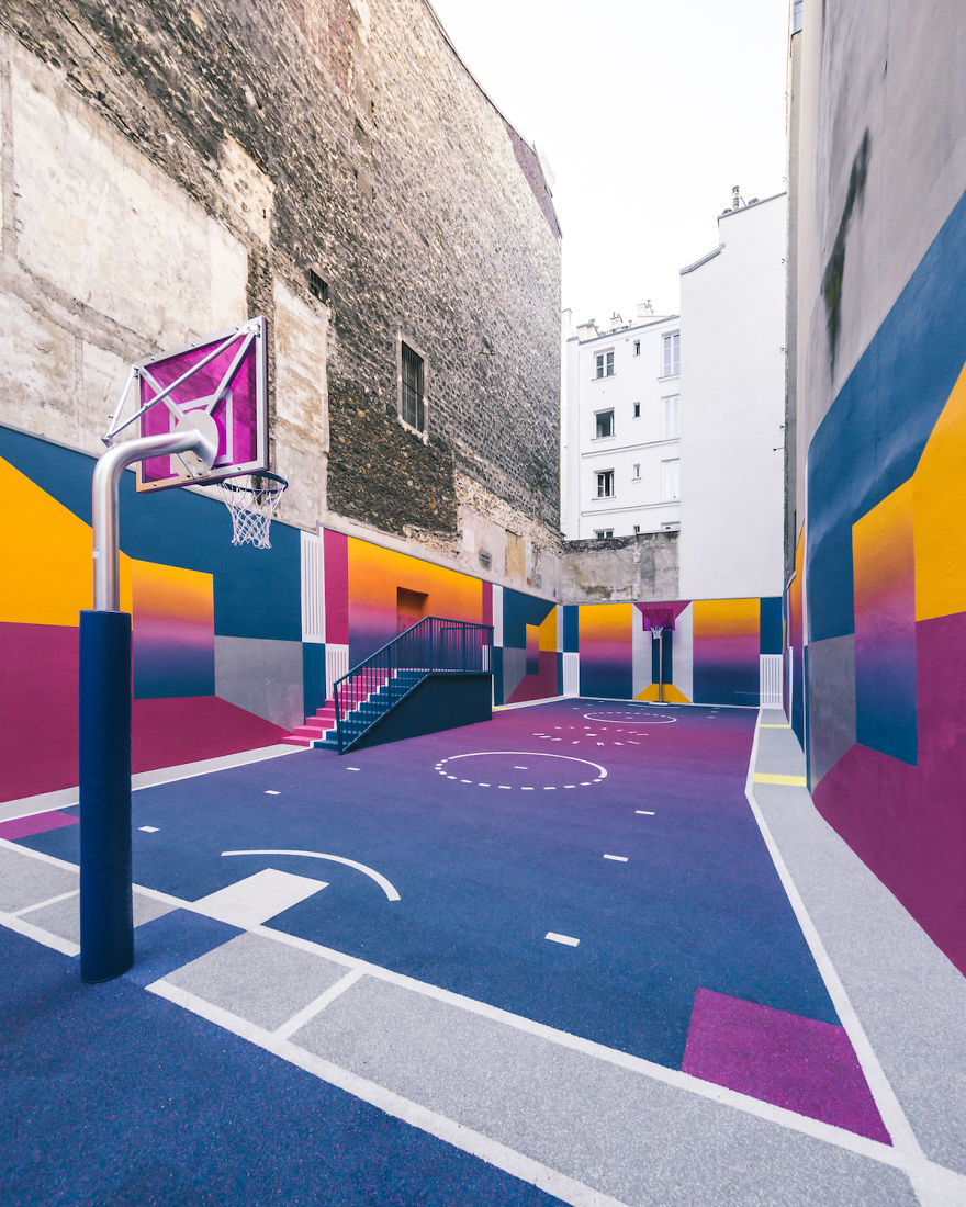 Parisian Basketball Court Amazingly Decorated With The 80s Colorful Aesthetic By Ill Studio Pigalle And Nike 2
