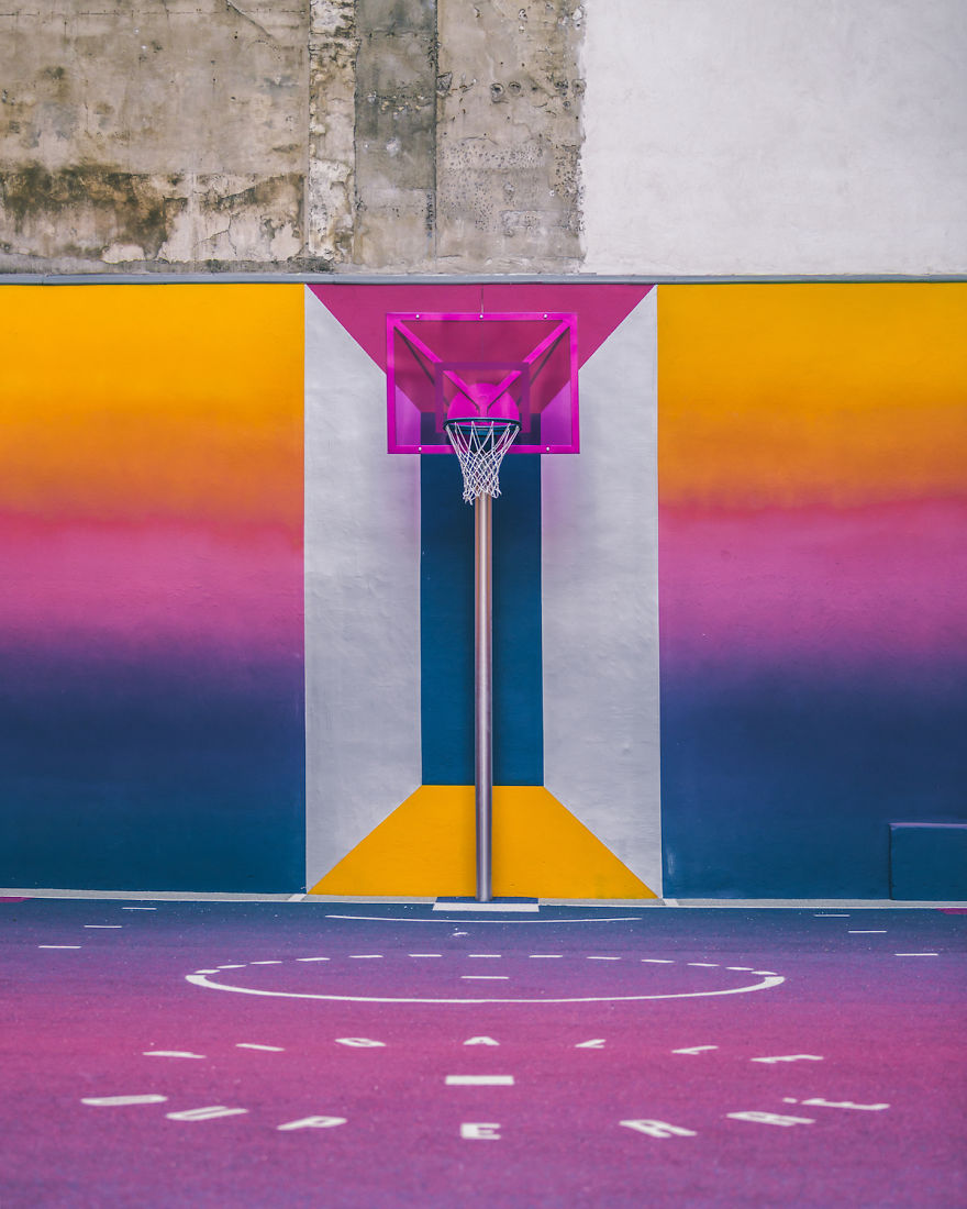 Parisian Basketball Court Amazingly Decorated With The 80s Colorful Aesthetic By Ill Studio Pigalle And Nike 4