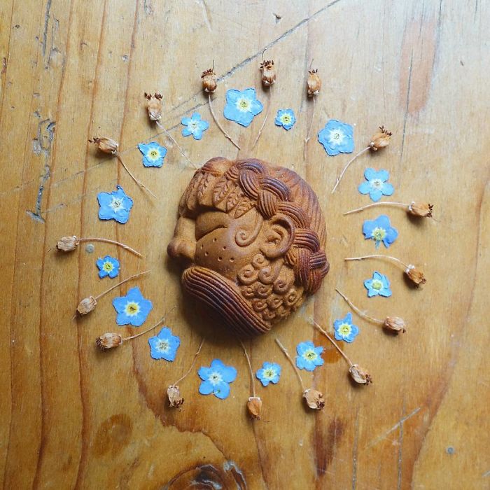 Superb Figurative Sculptures Made From Avocado Pits By Jan Campbell 19