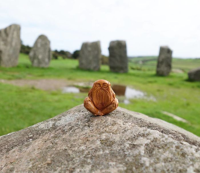 Superb Figurative Sculptures Made From Avocado Pits By Jan Campbell 33