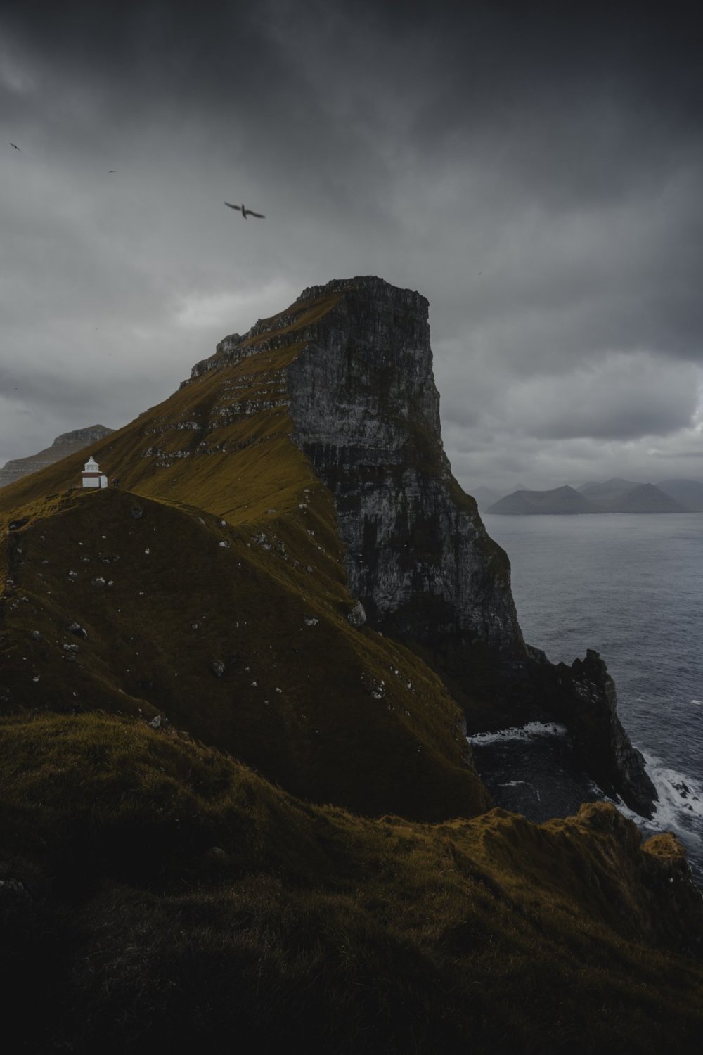 Amazingly Foggy And Melancholic Landscape Photographs By Chris Henry 19