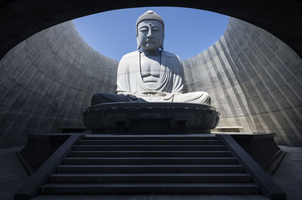 Extraordinary Underground Temple With A Giant Statue Of Buddha Inside By Tadao Ando 4