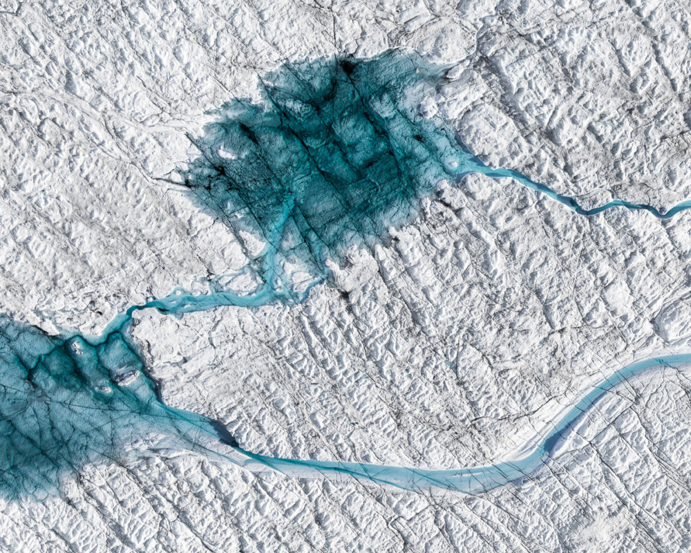 Photographer Tom Hegen Captured Impressive Images Of The Climate Change Effects In Greenland 4