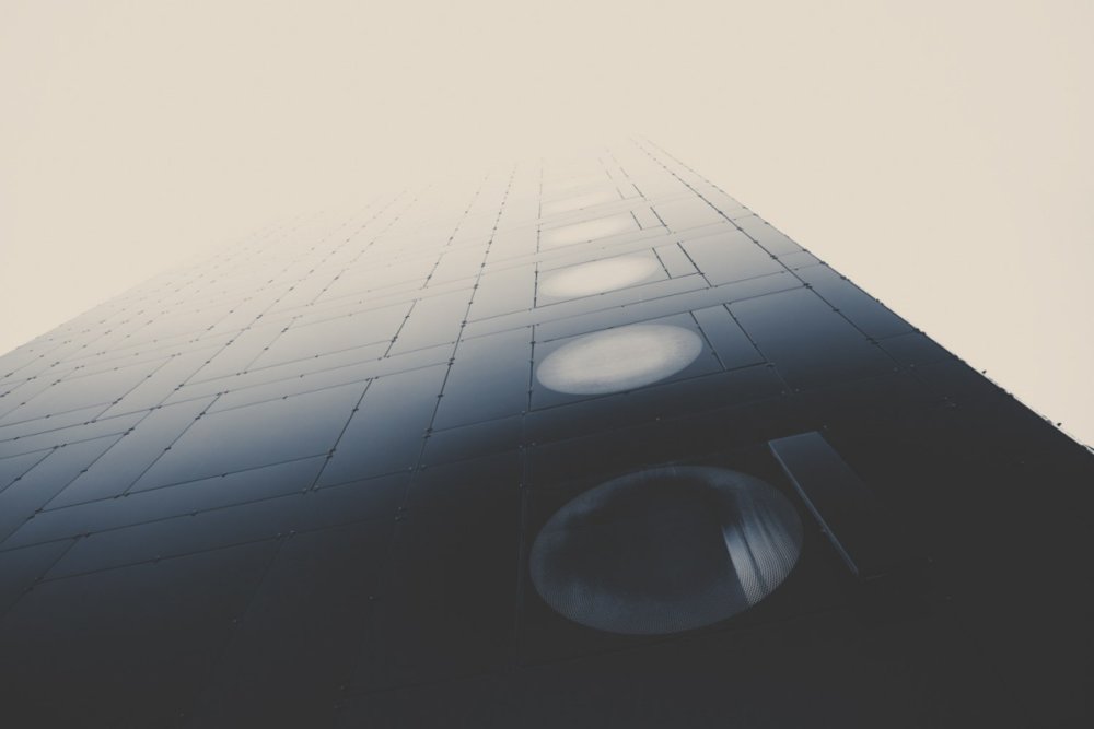 Spaceships Minimal And Futuristic Architecture Photograph Series By Lars Stieger 7