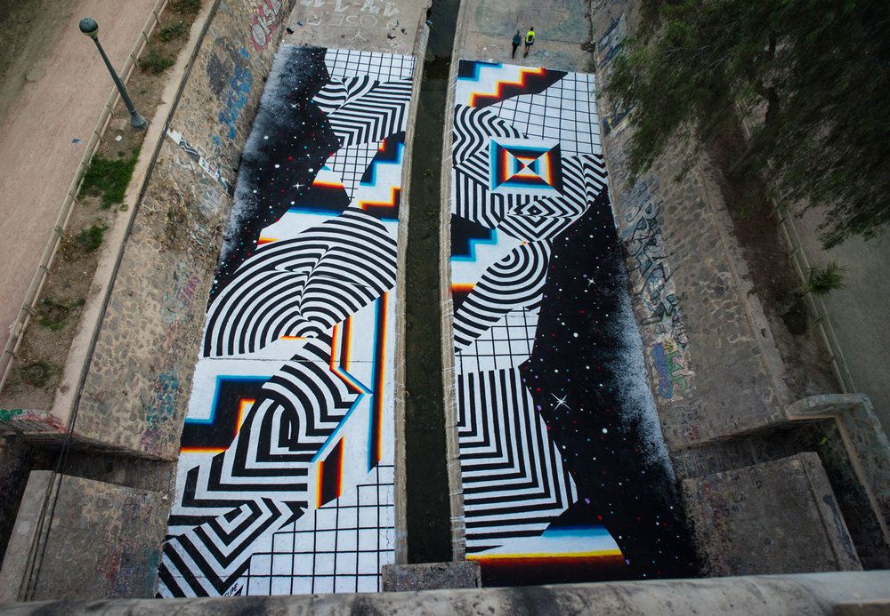 Chromatic 80s Style Murals By Felipe Pantone 19
