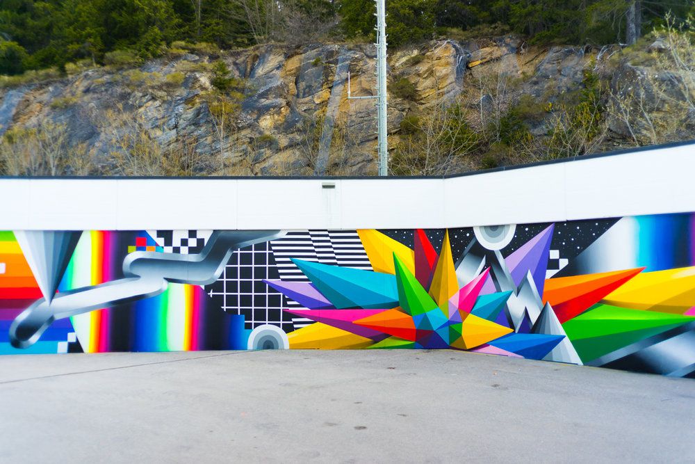 Chromatic 80s Style Murals By Felipe Pantone 22