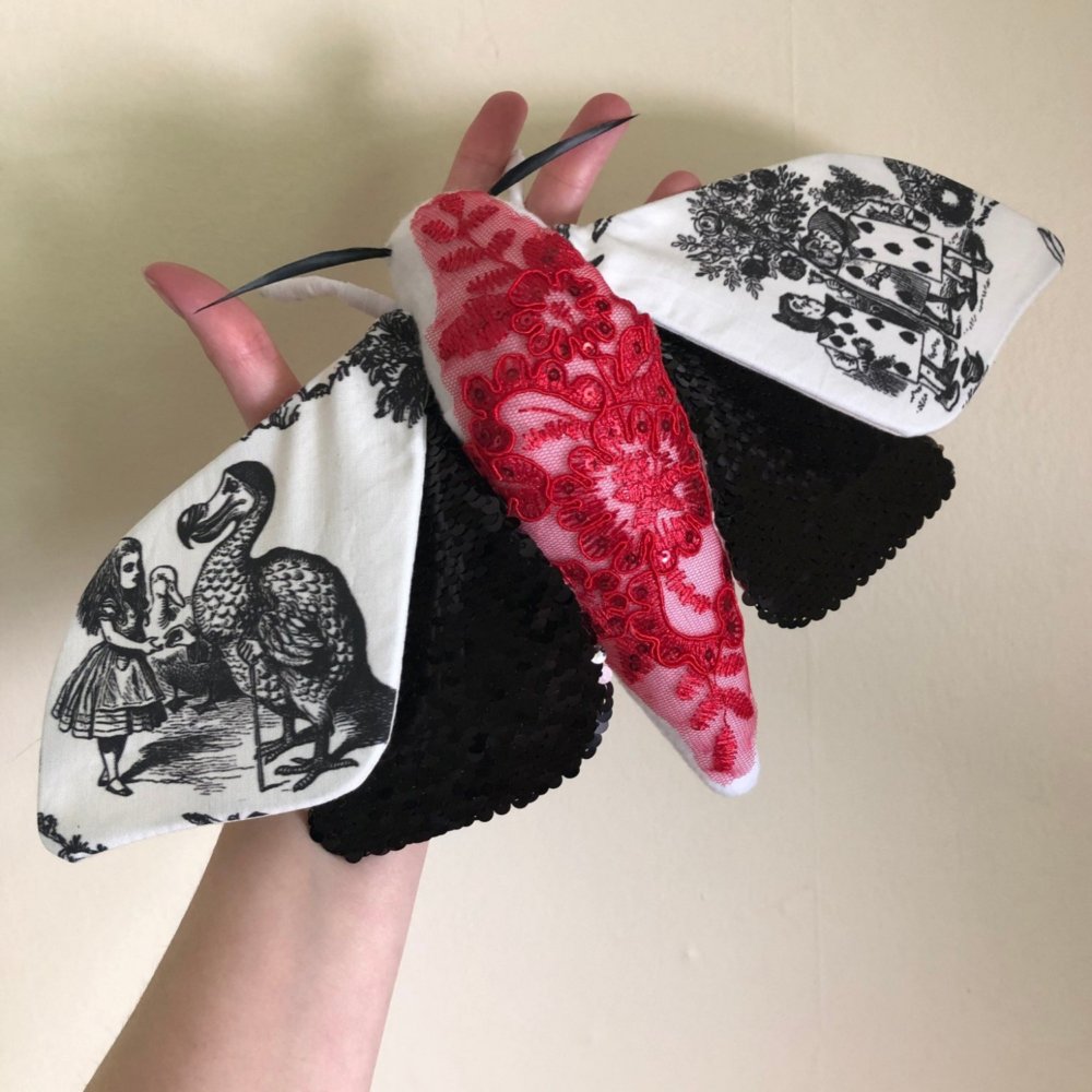 Gorgeous Moths And Bats Fiber Sculptures Made With Printed Fabrics By Molly Burgess 2