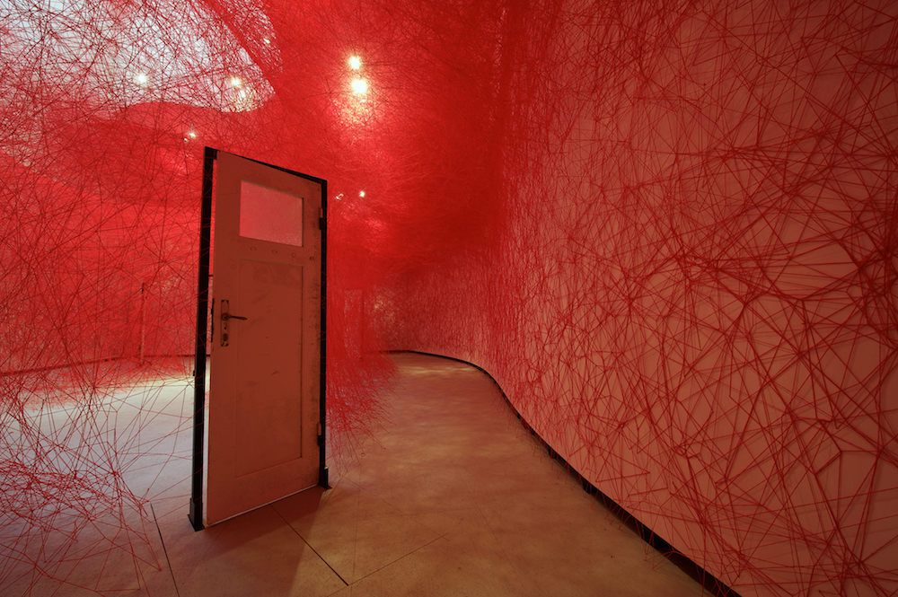 Intriguing Yarn Installations By Chiharu Shiota 6