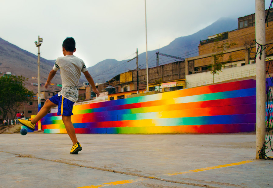 Mesmerizing Rainbow Themed Murals By Xomatok 15