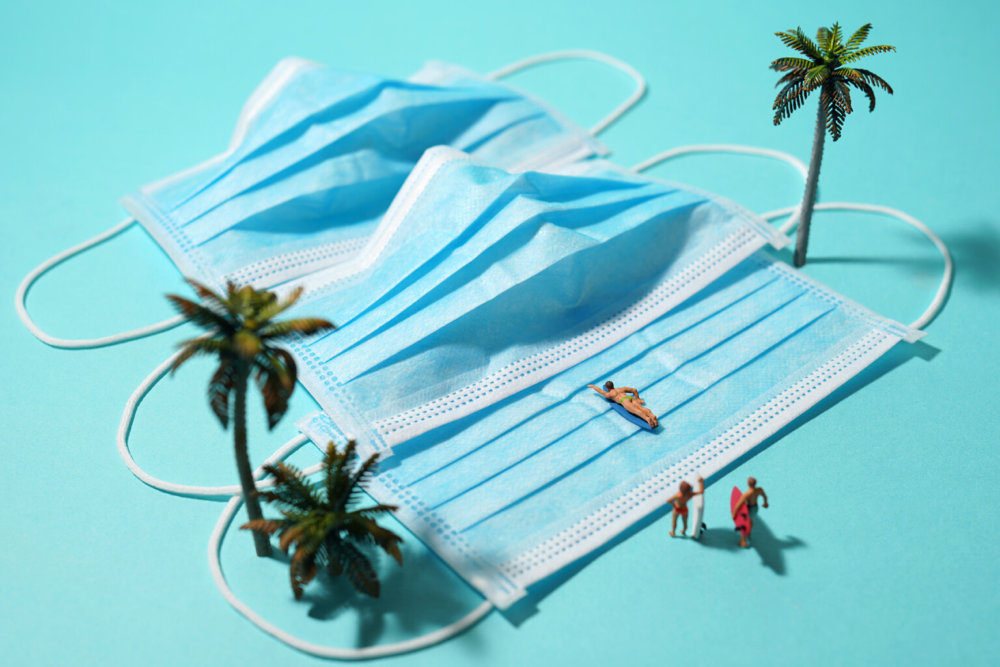 Pandemic Survival Items Turned Into Amusing Dioramas Of Outdoor Adventures By Tatsuya Tanaka 4