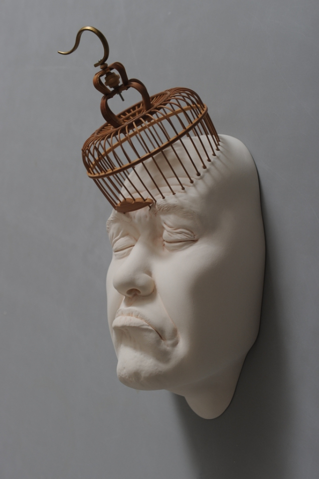 The Amazingly Surreal Ceramic Sculptures Of Johnson Tsang 24