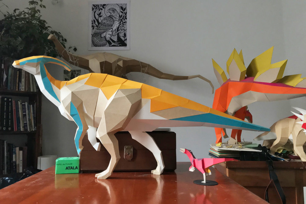 Khartosauria Colorful And Accurate 3d Dinosaur Paper Sculptures By Seba Naranjo 4