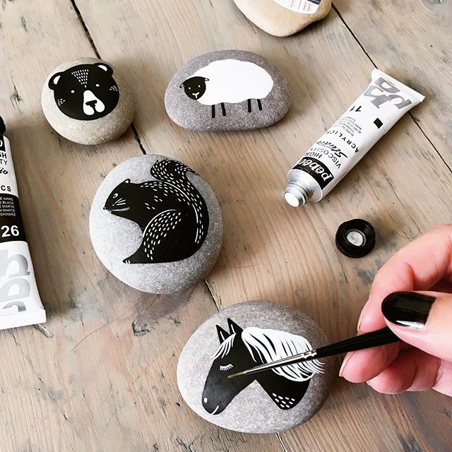 Beautifully Illustrated Beach Pebbles And Glass By Natasha Newton 16