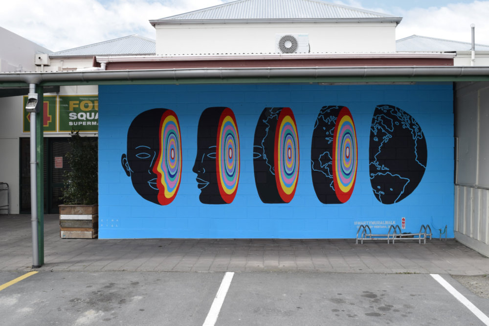 Murals Of Monochromatic Figures Pouring Colorful Fluids By Gina Kiel 4