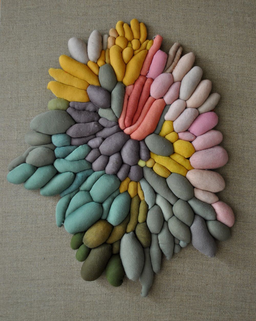 Colorful Textile Sculptures By Serena Garcia Dalla Venezia 4