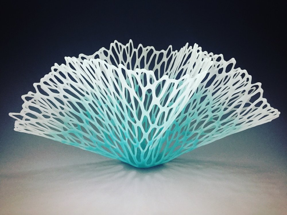 Gorgeous Glass Vessels With Organic Shapes By Lauren Eastman Fowler 5