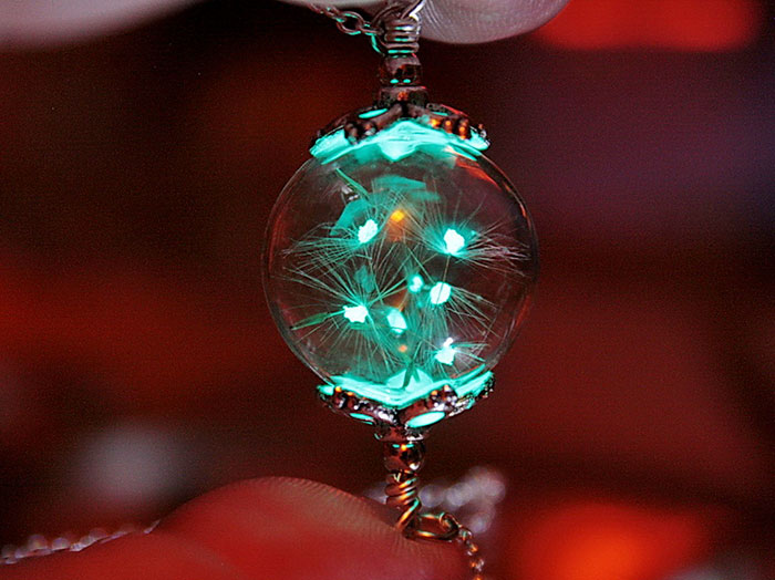 Magical Glow In The Dark Jewelry By Manon Richard 4