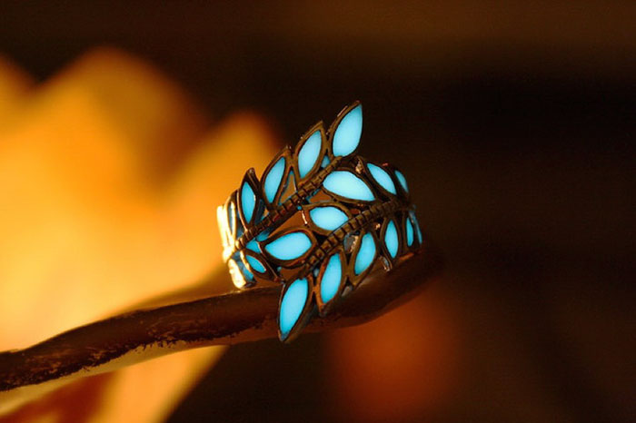 Magical Glow In The Dark Jewelry By Manon Richard 5