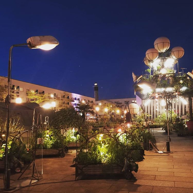 Aeroflorale Ii A Flying Greenhouse Installation By Francois Delaroziere 1 8