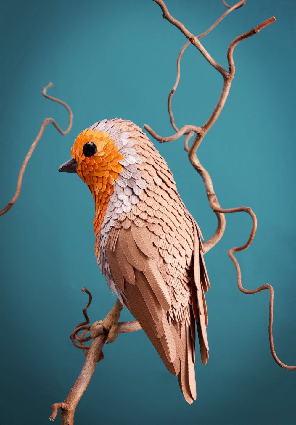 Animal Sculptures Meticulously Made Of Thousands Of Paper Pieces By Lisa Lloyd 4