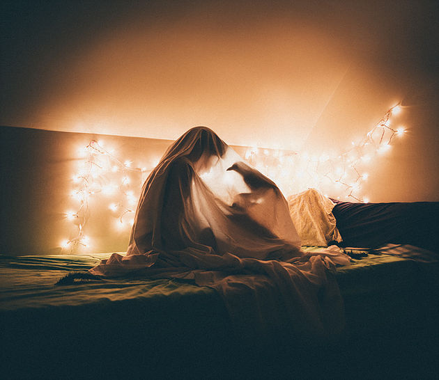 Diving In Lauren Zaknouns Surrealist World 01