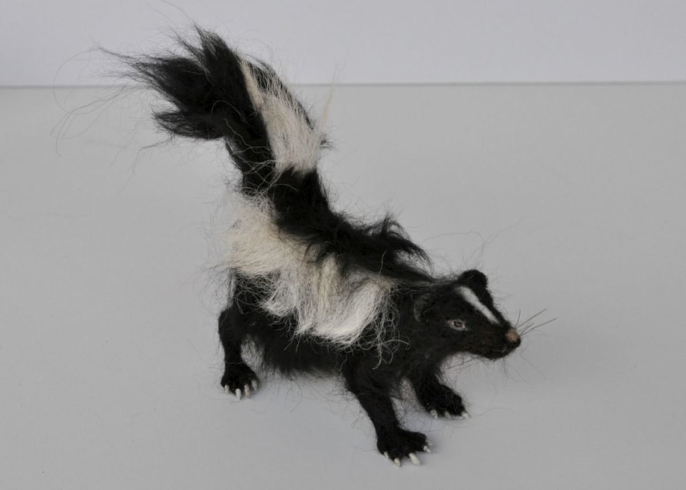 Needle Felted Animal Sculptures In Miniature By Daria Lvovsky 13