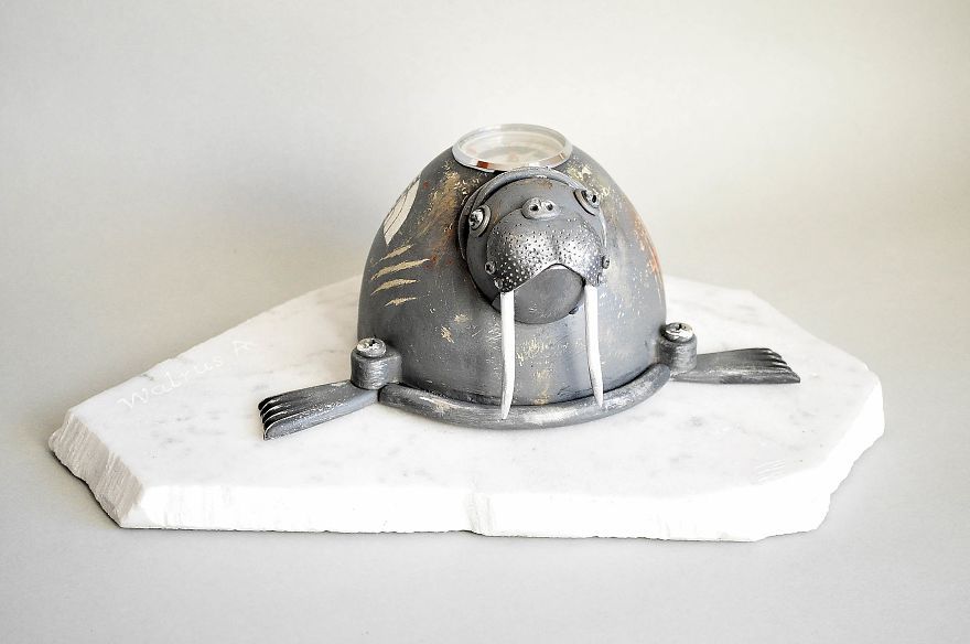 Steampunk Sculptures Made From Trash By Arturas Tamasauskas 10