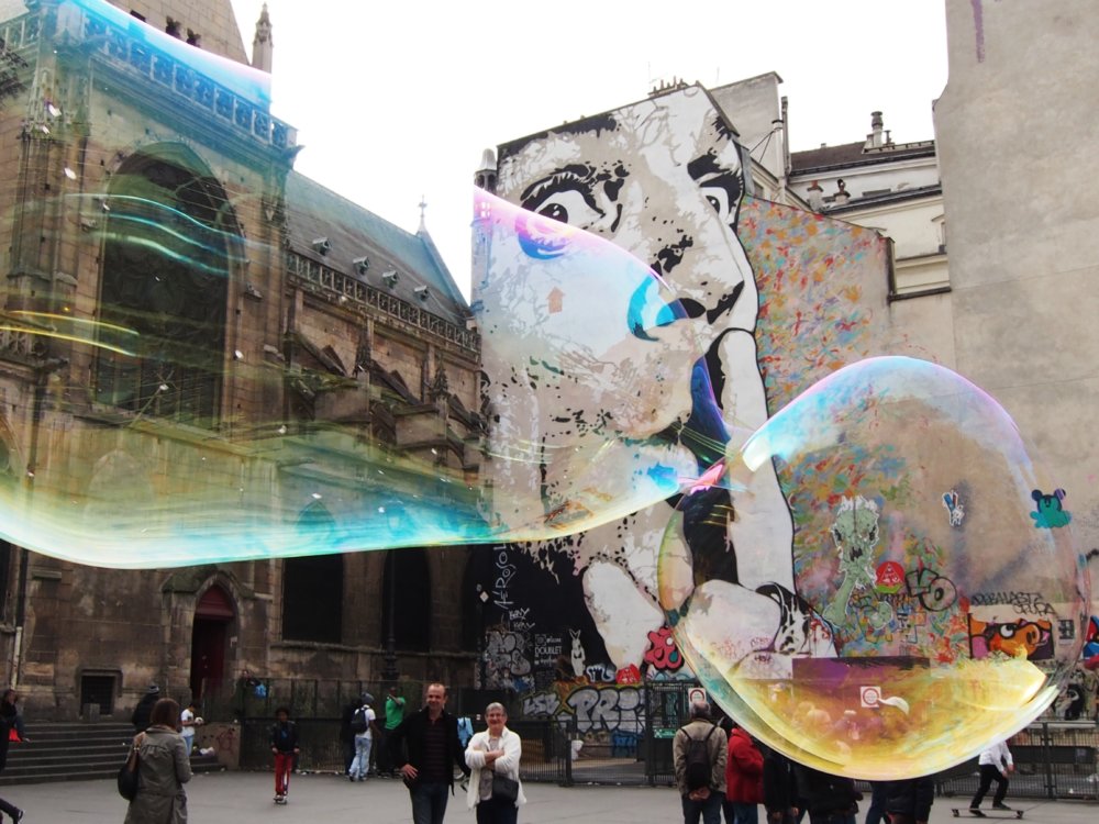 The World From The Point Of View Of Soap Bubbles By Khaled Youssef 6