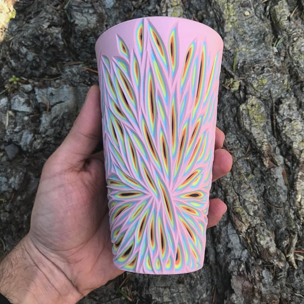 Wonderful Ceramics With Colorful Multi Layered Streaks Carved Onto Their Surfaces By Sean Forest Roberts 2