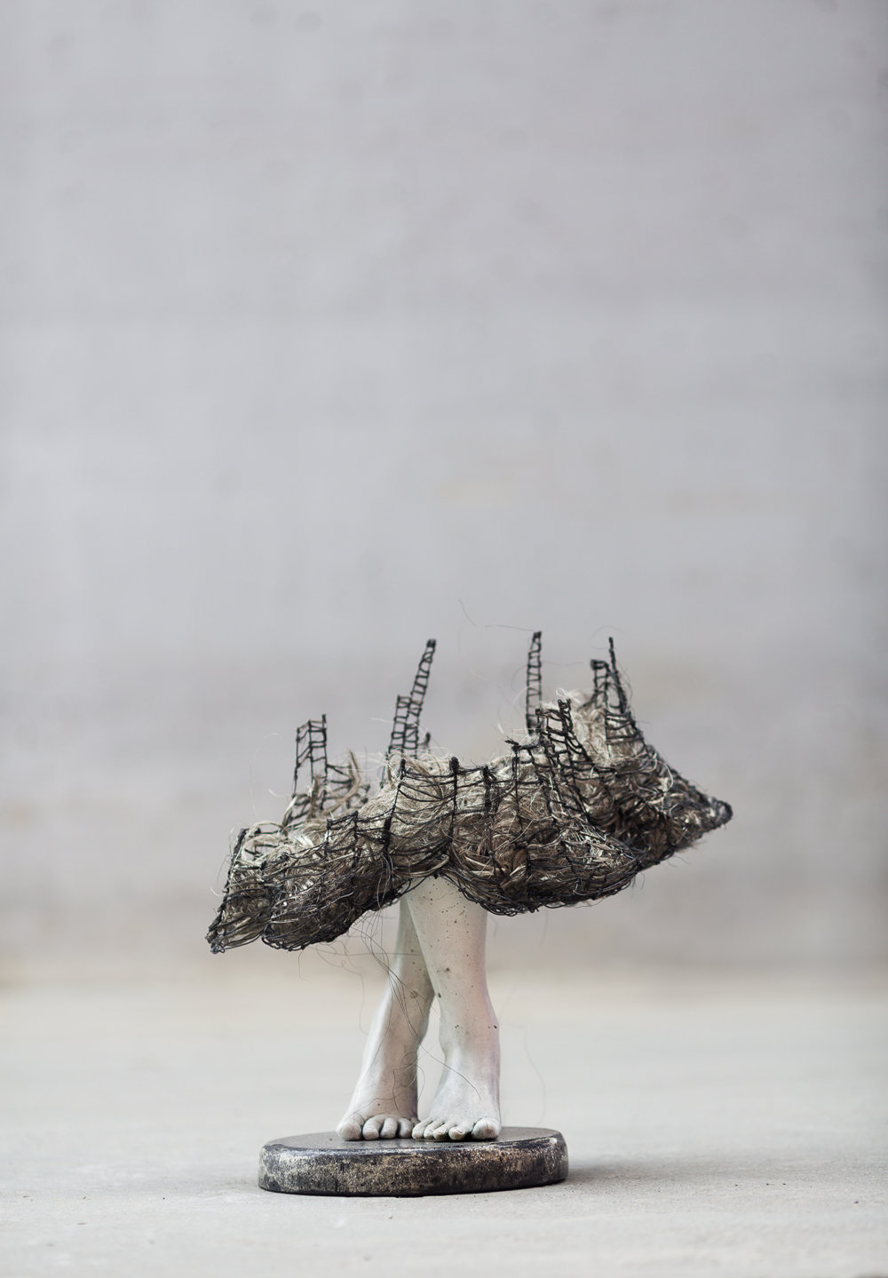 Body Language Meaningful Wire And Concrete Sculptures Of Children And Their Emotions By Lene Kilde 16