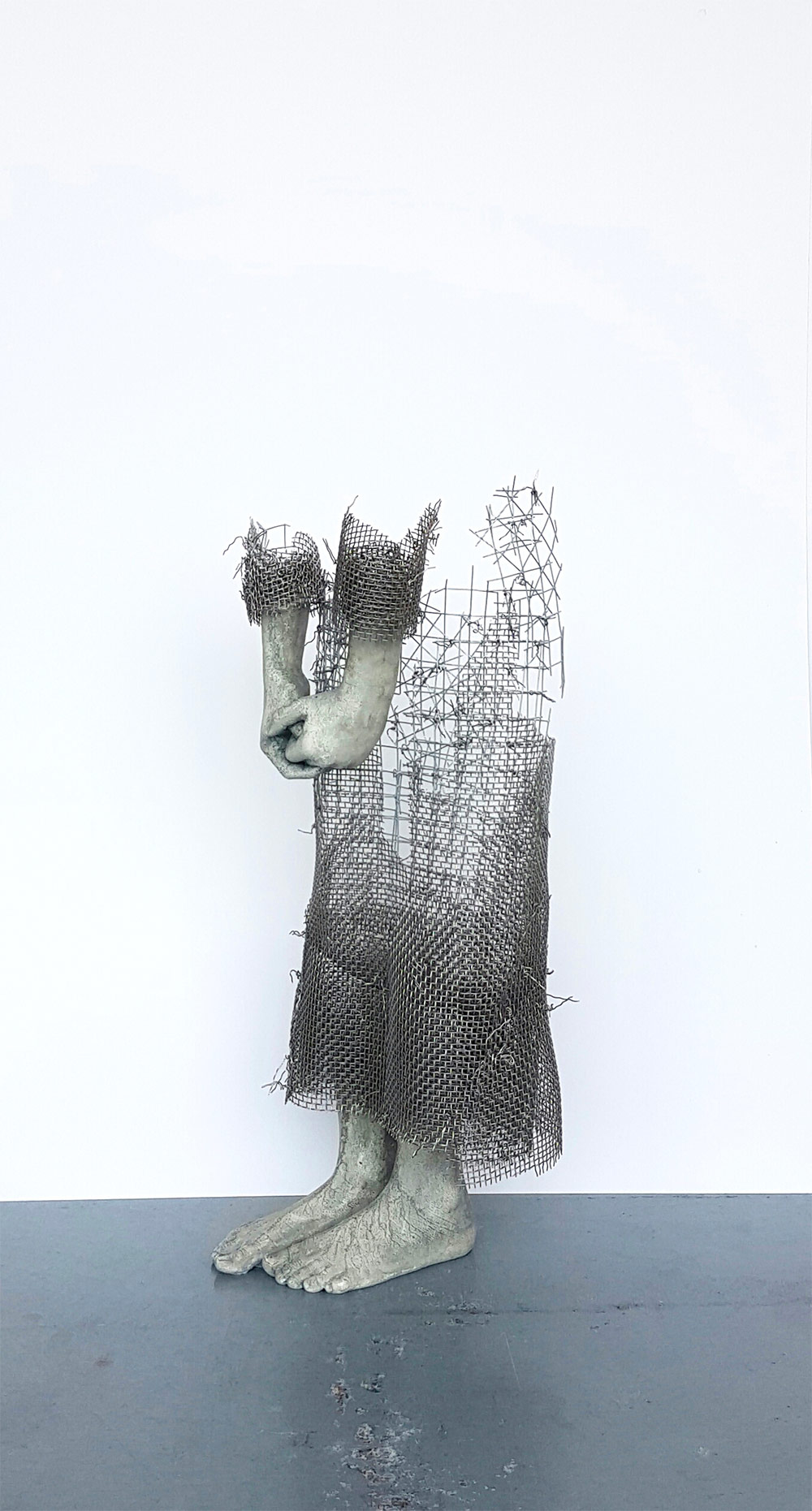 Body Language Meaningful Wire And Concrete Sculptures Of Children And Their Emotions By Lene Kilde 2