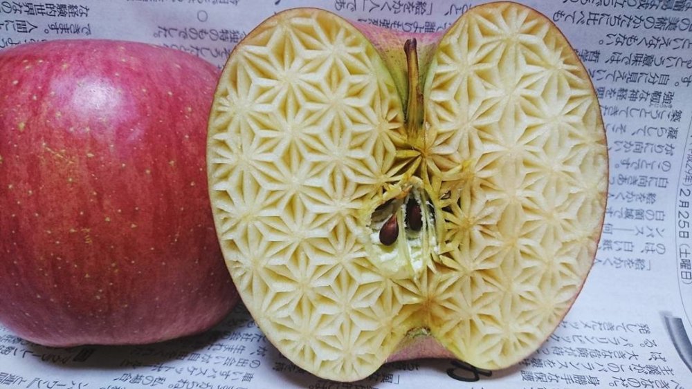 Eating With The Eyes Incredible Thai Fruit And Vegetable Carvings By Gaku 2