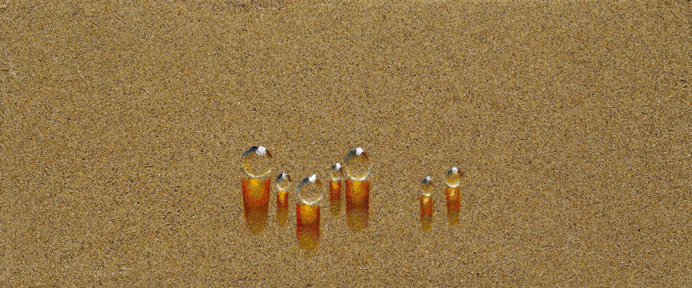 Impressive Hyper Realistic Paintings Of Gleaming Water Drops By Kim Tschang Yeul 5