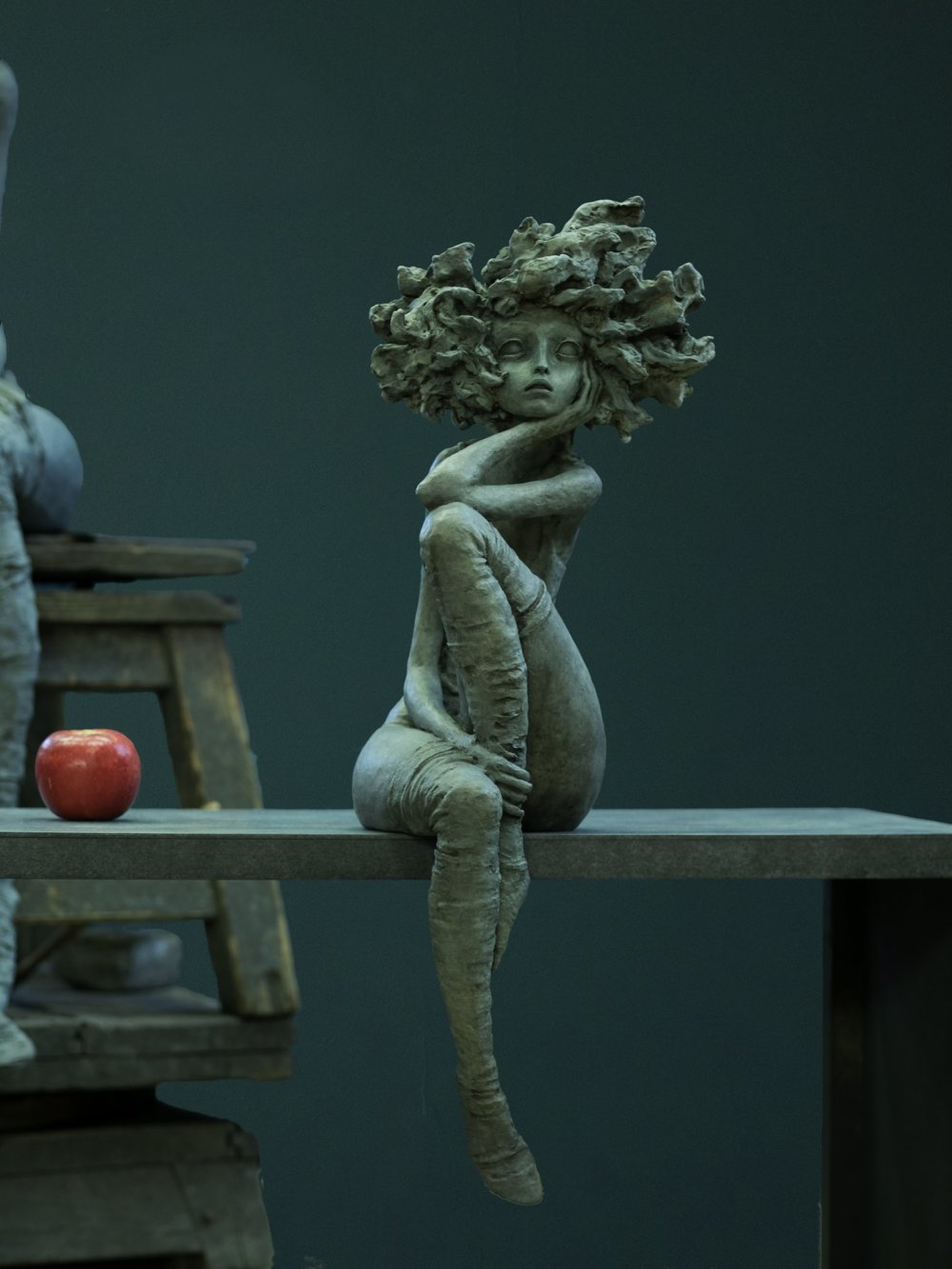 Petites Bonnes Femmes Poetic Bronze Sculptures Of Melancholic Women With Coiffed Hair By Valerie Hadida 1