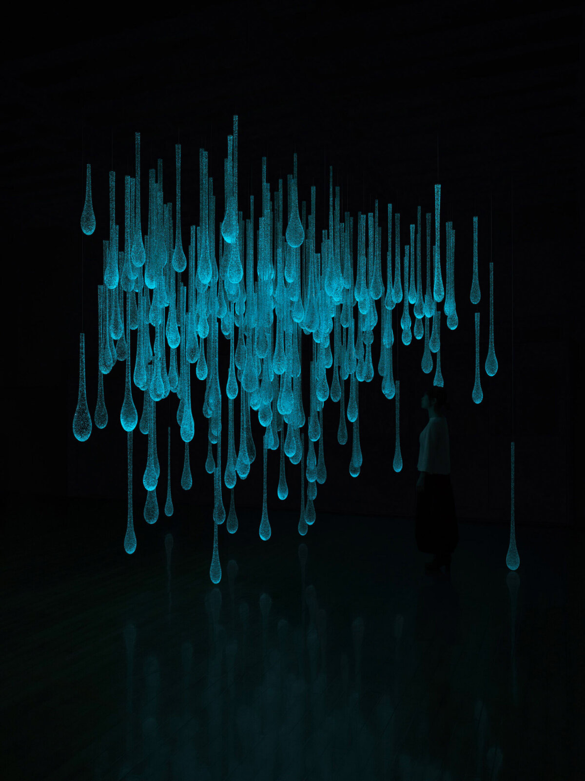 Liquid Sunshine Fascinating Glow In The Dark Glass Sculptures By Rui Sasaki 2