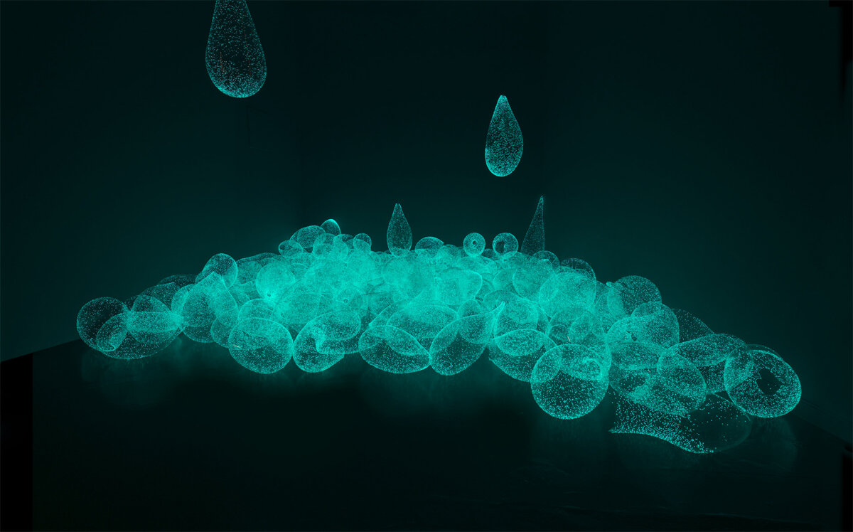 Liquid Sunshine Fascinating Glow In The Dark Glass Sculptures By Rui Sasaki 6