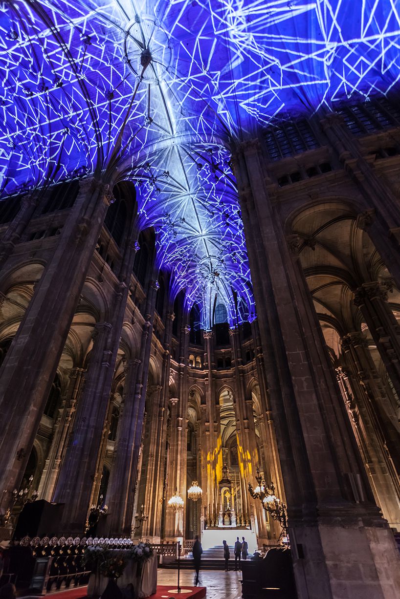 Voutes Celestes Amazing Virtual Reality Skies Projected Above A Parisian Church By Miguel Chevalier 2