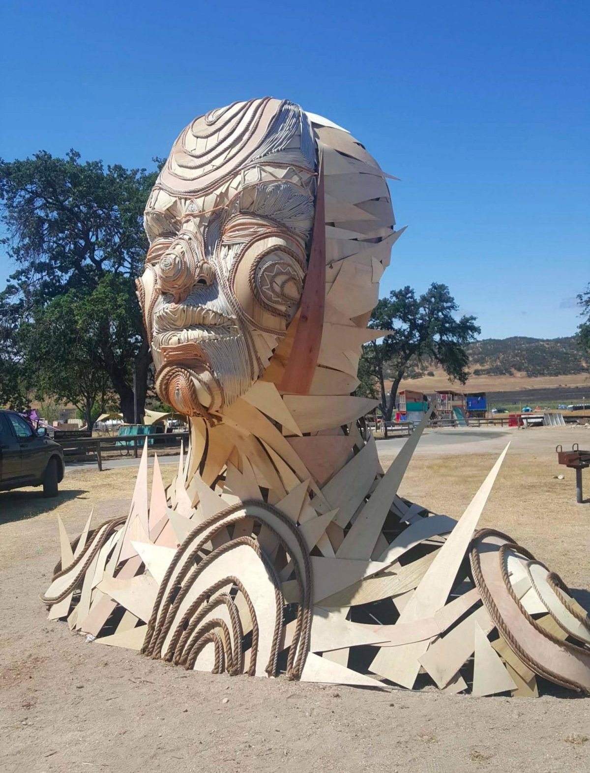 Absolutely Amazing Surreal Sculptures By Daniel Popper 14