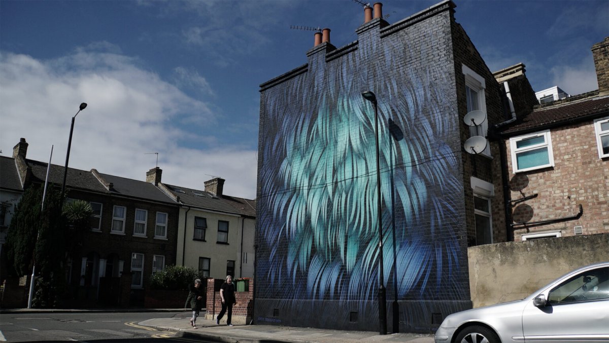 Vibrant Murals Of Colored Feathers By Adele Renault 9