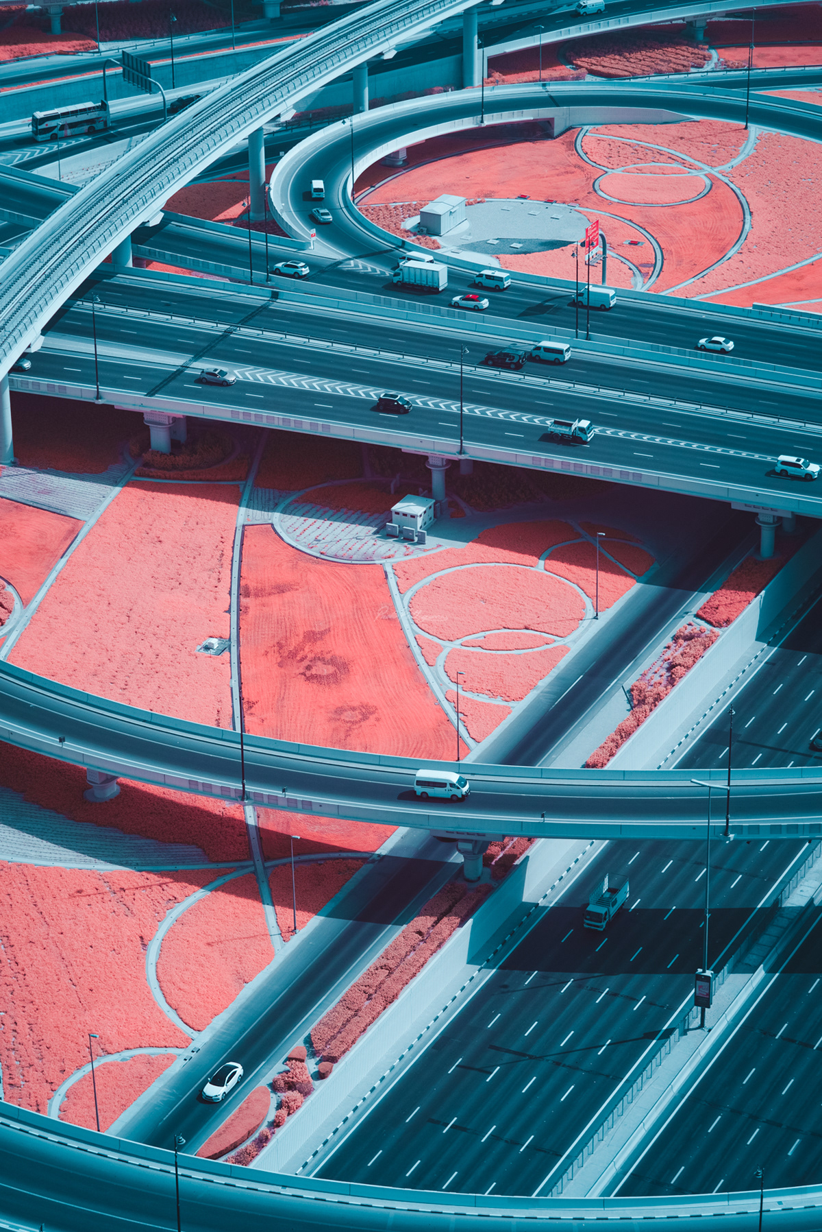 Superb Photographs Of Dubai In Infrared By Paolo Pettigiani 8