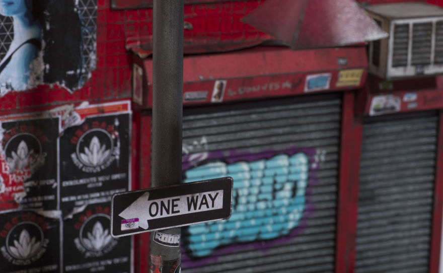 The Ultra Detailed Realistic Miniatures Of Urban Scenarios Inspired By Decaying City Areas Of Joshua Smith 20