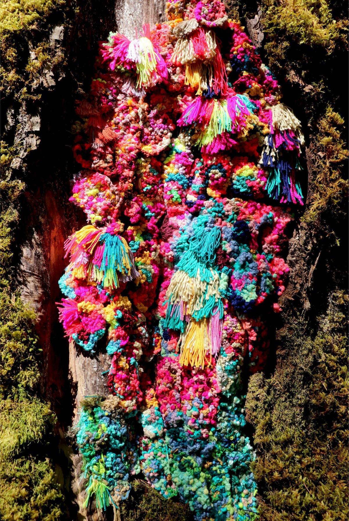 Blending Nature A Captivating Textile Installation Project By Katy Biele 3